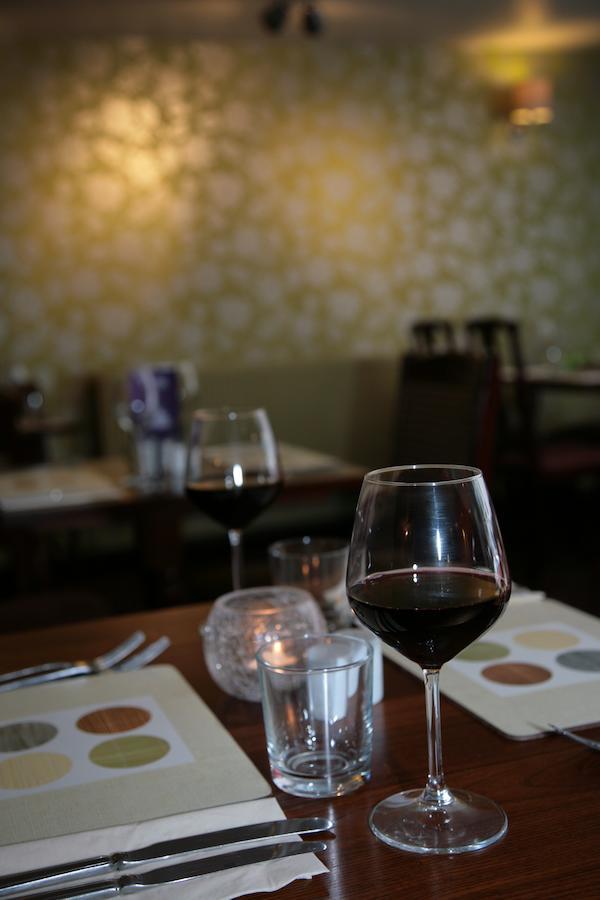 ホテルThe Vane Arms Sudborough エクステリア 写真
